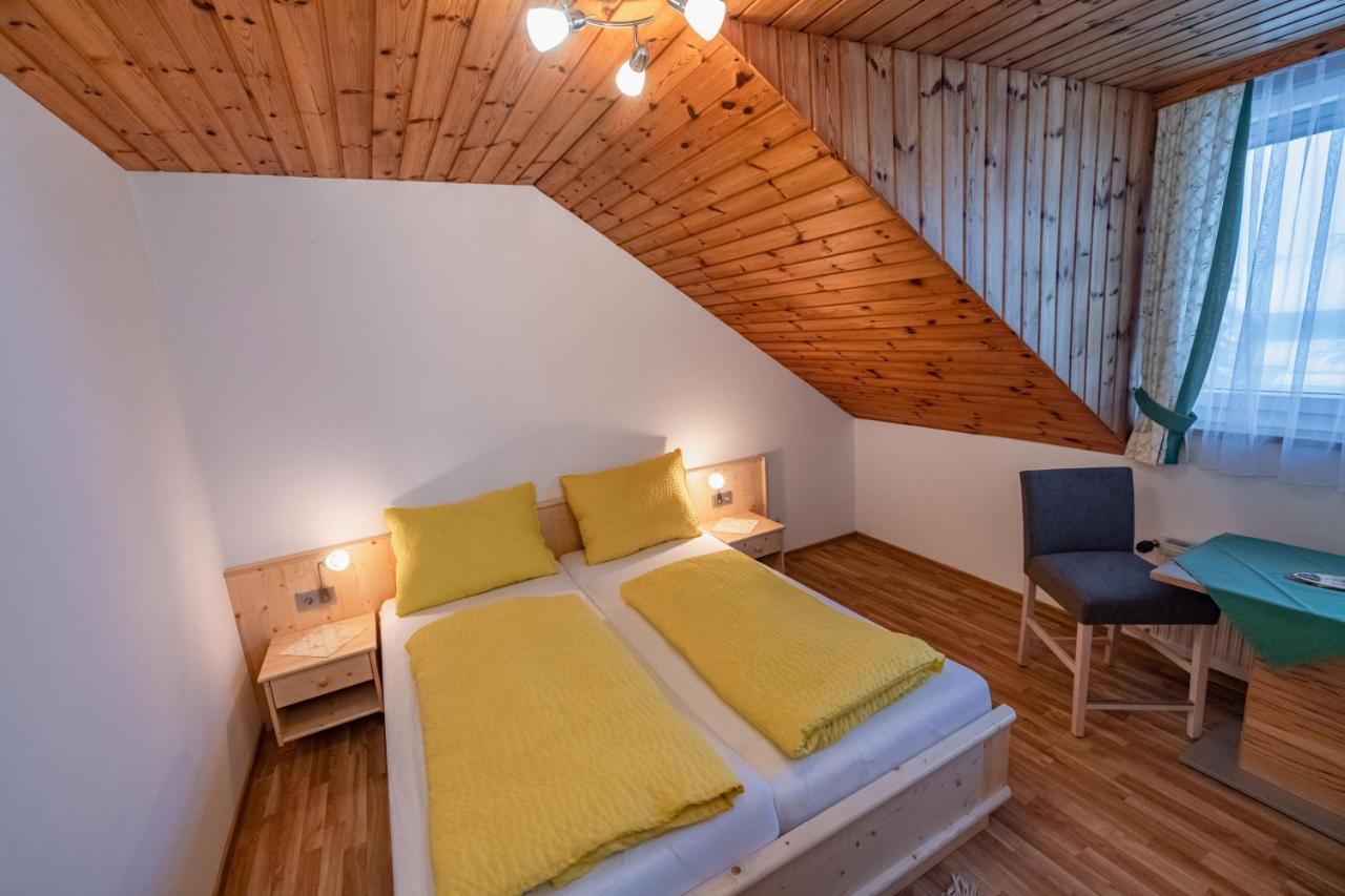 Bauernhof Oberloeffele Apartamento Jenig Exterior foto